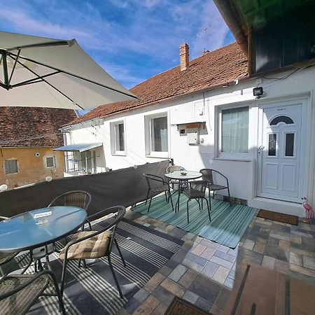 Studio With Free Parking In The Center - Deliamo 3 Sibiu Dış mekan fotoğraf