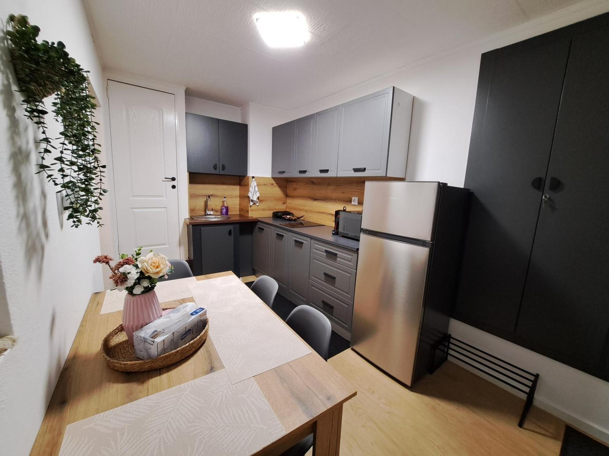 Studio With Free Parking In The Center - Deliamo 3 Sibiu Dış mekan fotoğraf